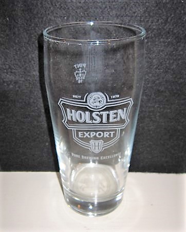 beer glass from the Holsten brewery in Germany with the inscription 'Seit 1879 Holsten Export Pure Brewing Excellence '