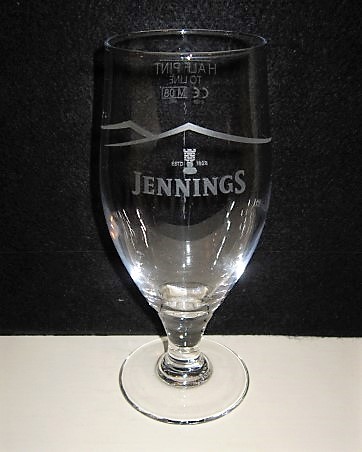 beer glass from the Jennings brewery in England with the inscription 'Jennings'
