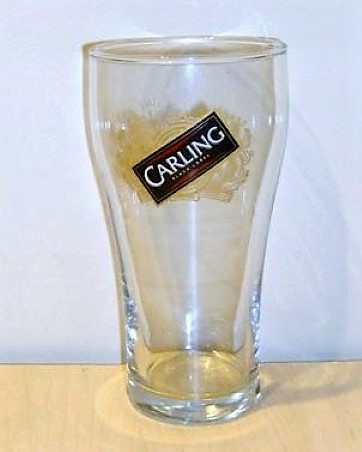 beer glass from the Carling brewery in Canada with the inscription 'Carling Black Label '