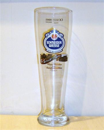 beer glass from the Schneider Weisse brewery in Germany with the inscription 'Scheider Weisse Hefe Weizenbier G.Schneider & Sohn'