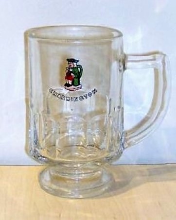 beer glass from the Charrington brewery in England with the inscription 'Charrington'