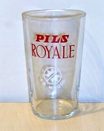 beer glass from the La Grande brewery in France with the inscription 'Pils Royal La Mense'