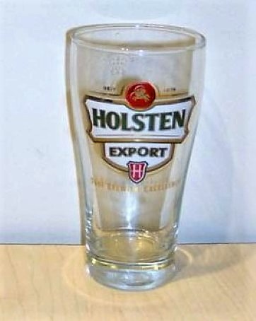 beer glass from the Holsten brewery in Germany with the inscription 'Seit 1879 Holsten Export Pure Brewing Excellence '