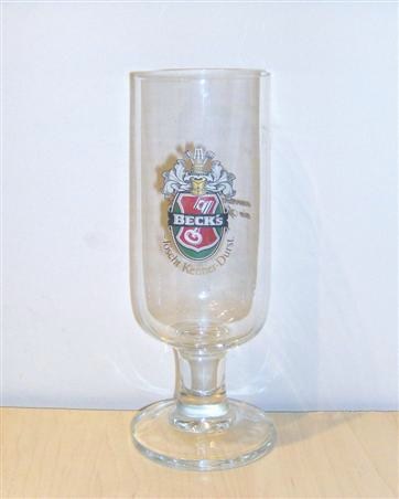 beer glass from the Beck & Co. brewery in Germany with the inscription 'Beck's Ioscht Kenner Durst'