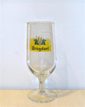 beer glass from the Zeeberg brewery in Belgium with the inscription 'Brgdort'