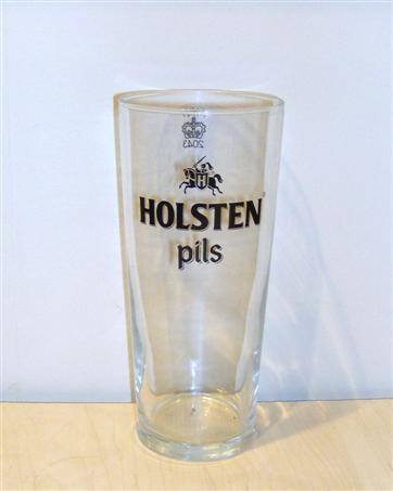 beer glass from the Holsten brewery in Germany with the inscription 'Holsten Pils'