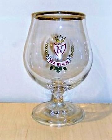 beer glass from the Roman brewery in Belgium with the inscription '1545 Roman'