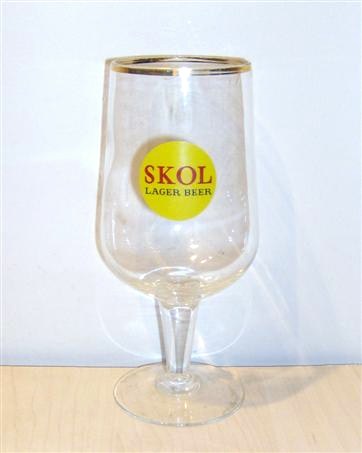 beer glass from the Allied Brewery's brewery in England with the inscription 'Skol Lager Beer'