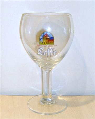 beer glass from the Leffe brewery in Belgium with the inscription 'Abbaye de Abdij van Leffe'