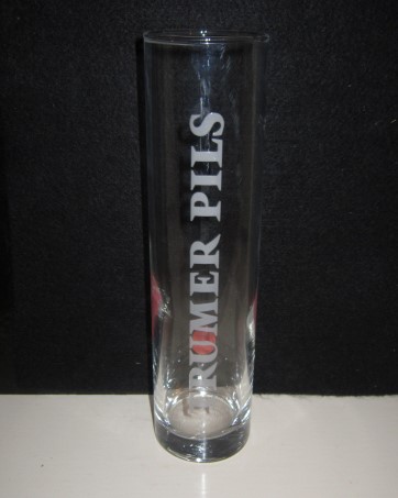 beer glass from the Josef Sigl brewery in Austria with the inscription 'Trumer Pils'