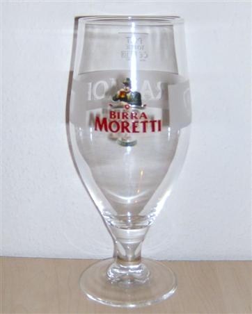 beer glass from the Moretti brewery in Italy with the inscription 'Birra Moretti'