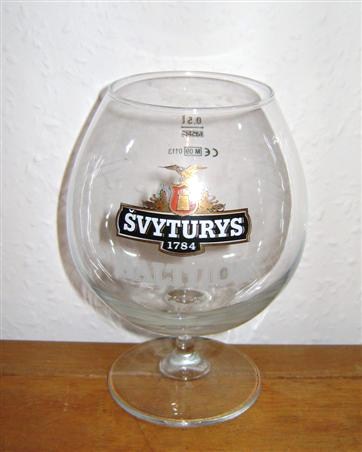 beer glass from the Svyturys-Utenos Alus brewery in Lithuania with the inscription 'Svyturys 1784 Baltijos'