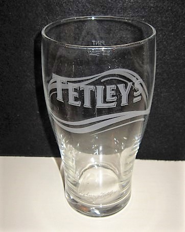 beer glass from the Tetley's brewery in England with the inscription 'Tetleys Joshua Tetley'
