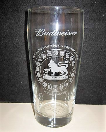 beer glass from the Anheuser Busch brewery in U.S.A. with the inscription 'Budweiser Official Beer 2002 - 2003'