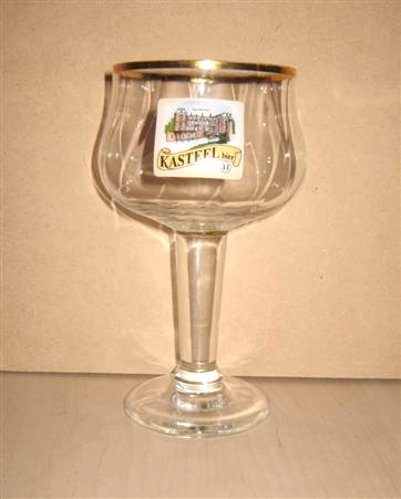 beer glass from the Van Honsebrouck brewery in Belgium with the inscription 'Kasteel Bier'