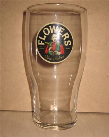 beer glass from the Flowers brewery in England with the inscription 'Flowers. Flower & Sons'