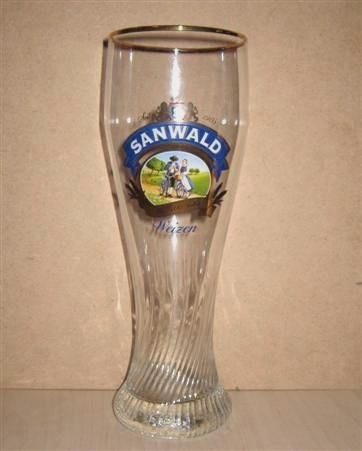 beer glass from the Dinkelacker-Schwabenbraeu brewery in Germany with the inscription 'Seit 1905 Sanwald Weizen'