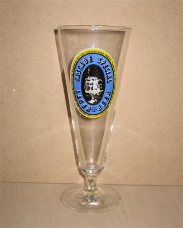 beer glass from the Tasmanian Breweries brewery in Australia with the inscription 'Cascade Special Lager Beer'