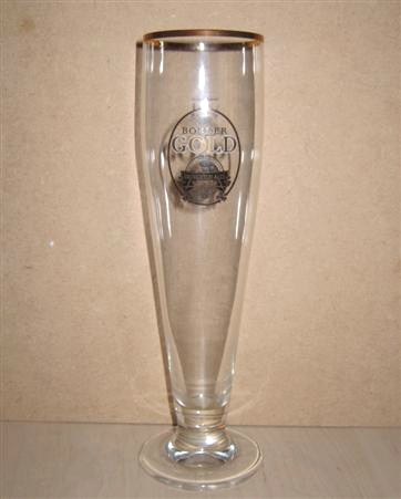 beer glass from the Broughton Ales brewery in Scotland with the inscription 'Organic Border Gold Broughton Ales'