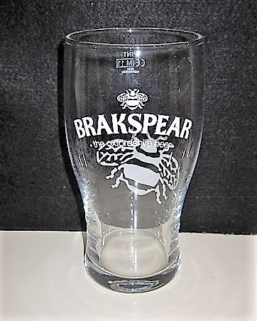 beer glass from the Brakspears brewery in England with the inscription 'Brakspear The Oxfordshire Beer'