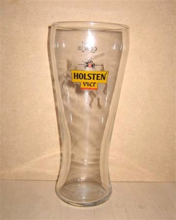 beer glass from the Holsten brewery in Germany with the inscription 'Holsten Vier'