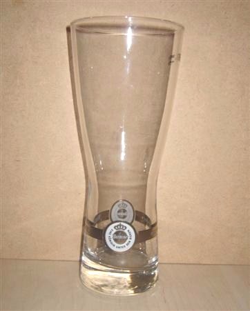 beer glass from the Warsteiner brewery in Germany with the inscription 'Warsteiner Das Binzig Wahre Eine Konigin Unter Den Bieren'