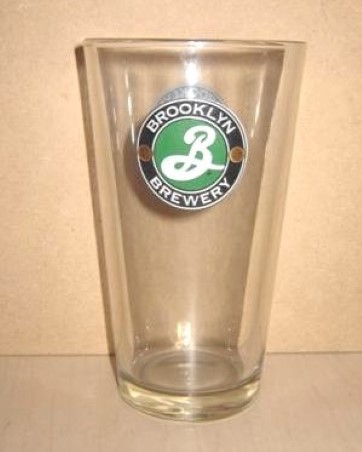 beer glass from the Brooklyn brewery in U.S.A. with the inscription 'Brooklyn Brewerey'