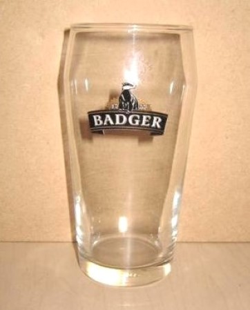 beer glass from the Hall & Woodhouse brewery in England with the inscription '1777 Badger '