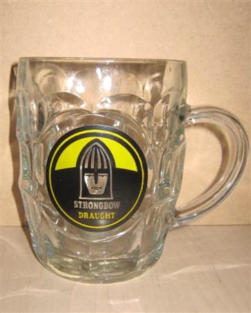 beer glass from the Bulmers brewery in England with the inscription 'Strongbow Draught'