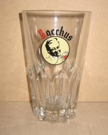 beer glass from the Bacchus brewery in Belgium with the inscription 'Bacchus'