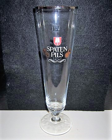 beer glass from the Spaten brewery in Germany with the inscription 'Seit 1397 Spaten Pils'