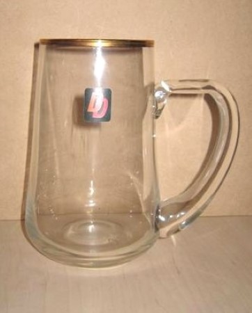beer glass from the Ind Coope brewery in England with the inscription 'DD'