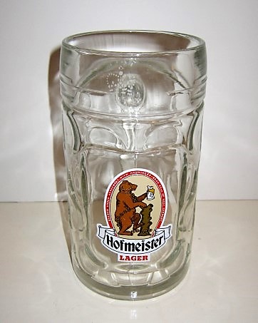 beer glass from the Hofmeister brewery in England with the inscription 'Hofmeister Lager'