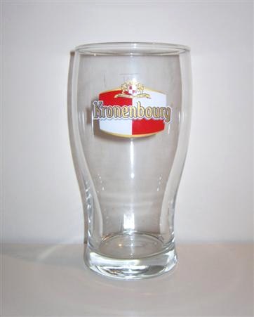 beer glass from the Kronenbourg brewery in France with the inscription 'Kronenbourg '