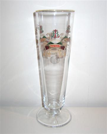 beer glass from the Lindermans brewery in Belgium with the inscription 'Framboise Lindermans, Pecheresse Lindermans, Kriek Lindermans, '