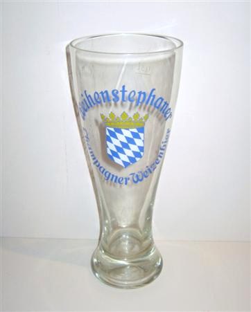 beer glass from the Weihenstephan brewery in Germany with the inscription 'Weihenstephaner Champagmer Weizenbier'