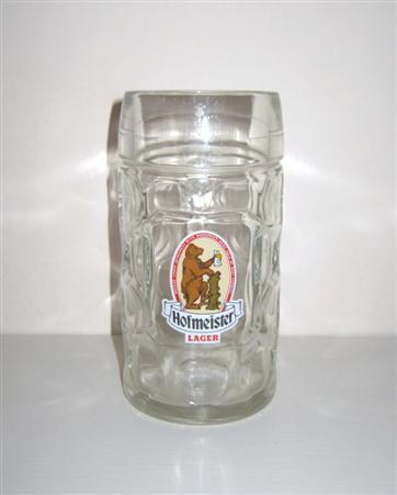 beer glass from the Hofmeister brewery in England with the inscription 'Hofmeister Lager'
