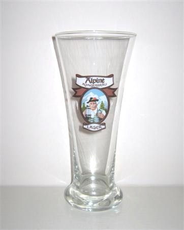 beer glass from the Samuel Smith brewery in England with the inscription 'Alpine Ayinger Bru Lager '
