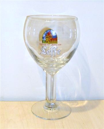 beer glass from the Leffe brewery in Belgium with the inscription 'Abbaye de Abdij van Leffe'