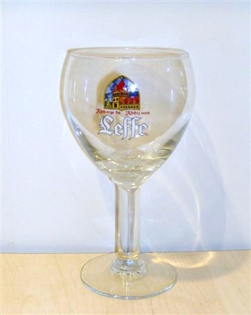 beer glass from the Leffe brewery in Belgium with the inscription 'Abbaye de Abdij van Leffe'