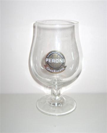 beer glass from the Peroni brewery in Italy with the inscription 'Doppio Malto Chiara Peroni Gran Riserva'