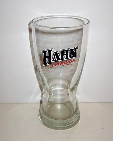 beer glass from the Hahn  brewery in Australia with the inscription 'Hahn Premium '