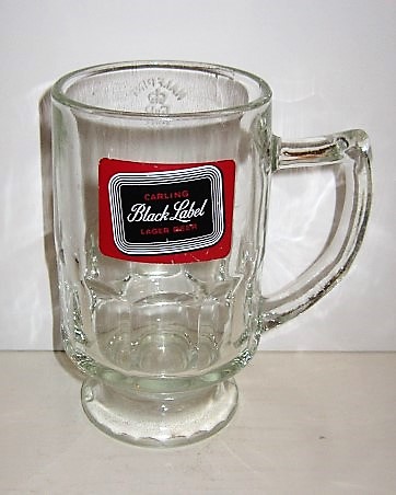 beer glass from the Carling brewery in Canada with the inscription 'Carling Black Label. Lager Beer'