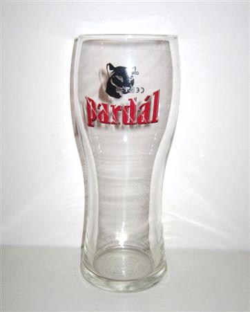 beer glass from the Budweiser Budvar brewery in Czech Republic with the inscription 'Pardal'
