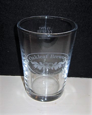 beer glass from the Oakleaf brewery in England with the inscription 'Oakleaf Brewery Gosport England.'