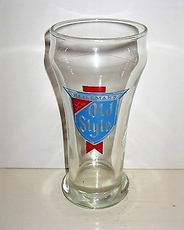 beer glass from the Pabst Brewing Company brewery in U.S.A. with the inscription 'Heilman's Old Style. Pure Genuine'