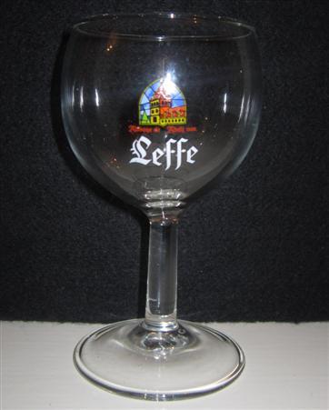 beer glass from the Leffe brewery in Belgium with the inscription 'Abbaye de Abdij van Leffe'