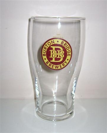 beer glass from the Burton Bridge brewery in England with the inscription 'Burton Bridge BB'