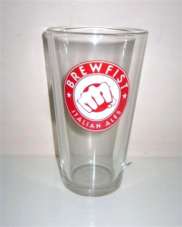 beer glass from the Brewfist brewery in Italy with the inscription 'Brewfist Italian Ales'