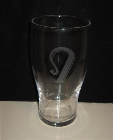 beer glass from the Shepherd Neame brewery in England with the inscription 'Britain's Oldest Brewer Since 1698'